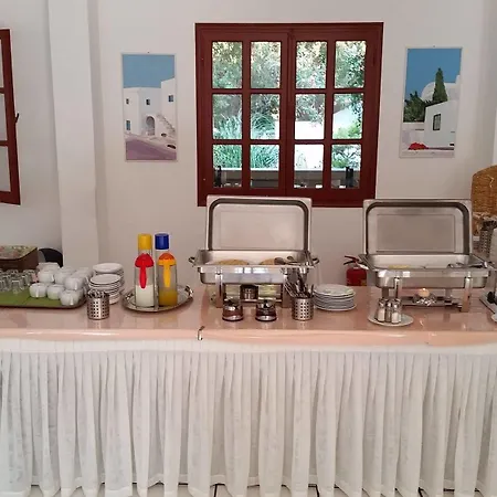 Elies Hotel 3*